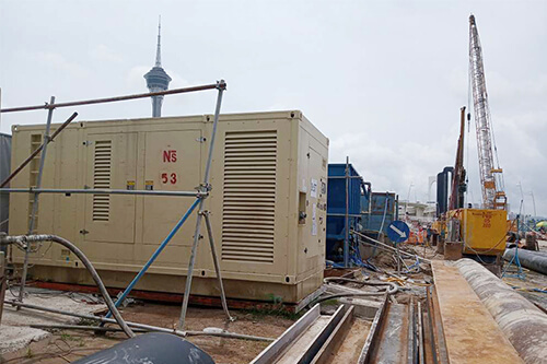 1250 cfm 22 bar diesel compressor designed for construction applications.